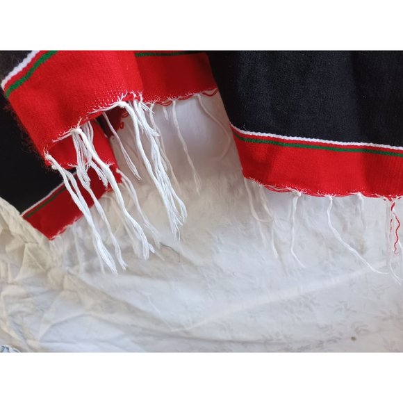 Handmade Hand Woven Wool Serape Poncho Mexico Emblem Embroidered 38"x38" - Picture 5 of 6